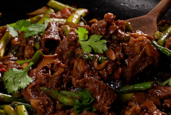 Steak, Mushroom and Asparagus Stir-Fry