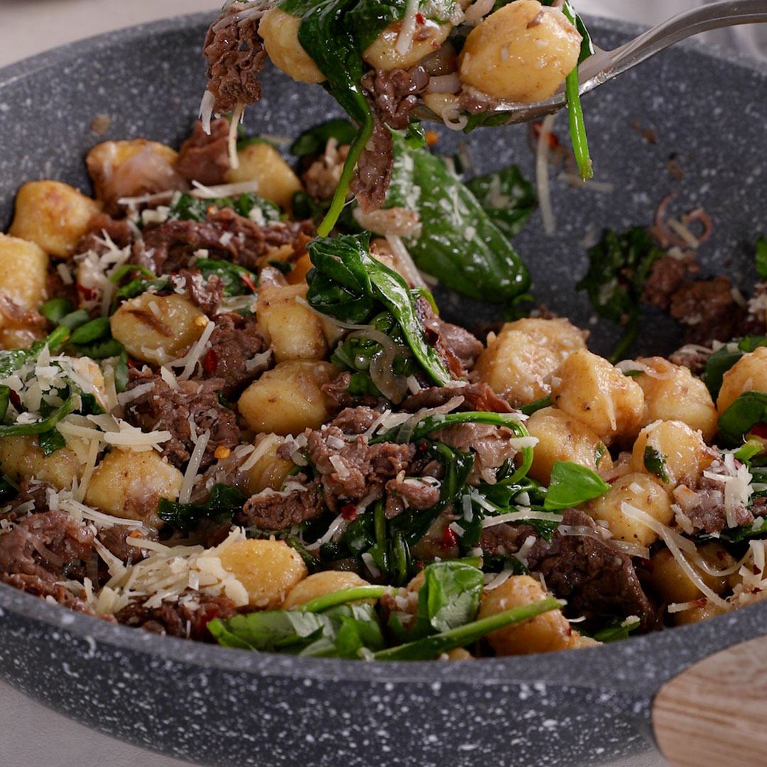 Steak, Spinach and Gnocchi Skillet